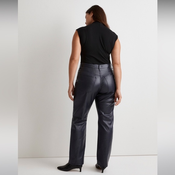 New! Madewell The '90s Straight Jean in Midnight Blue Foil Coated Jeans Size 33 - Picture 2 of 10